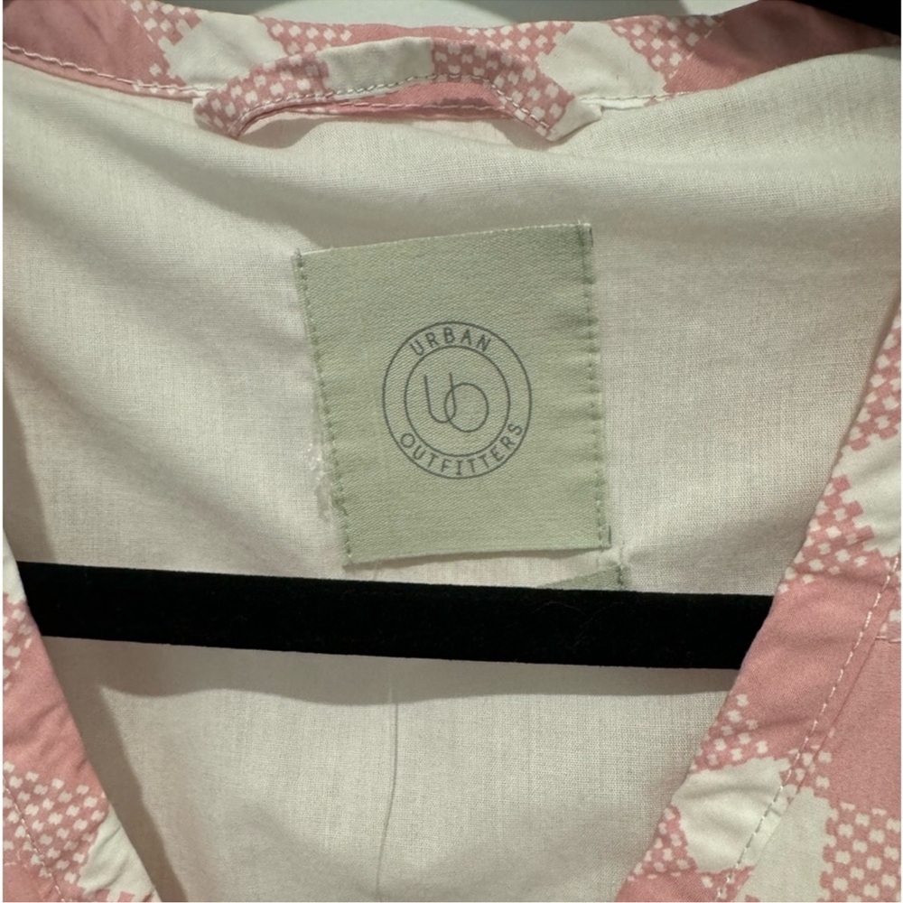 NWT Urban Outfitters Puff Jacket Pink and White Checkered Zip-Up Jacket - Picture 4 of 9